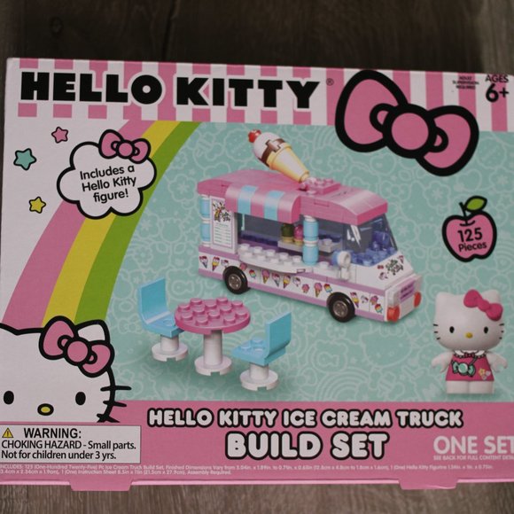 Hello Kitty Ice Cream Truck Build Set - Picture 2 of 4